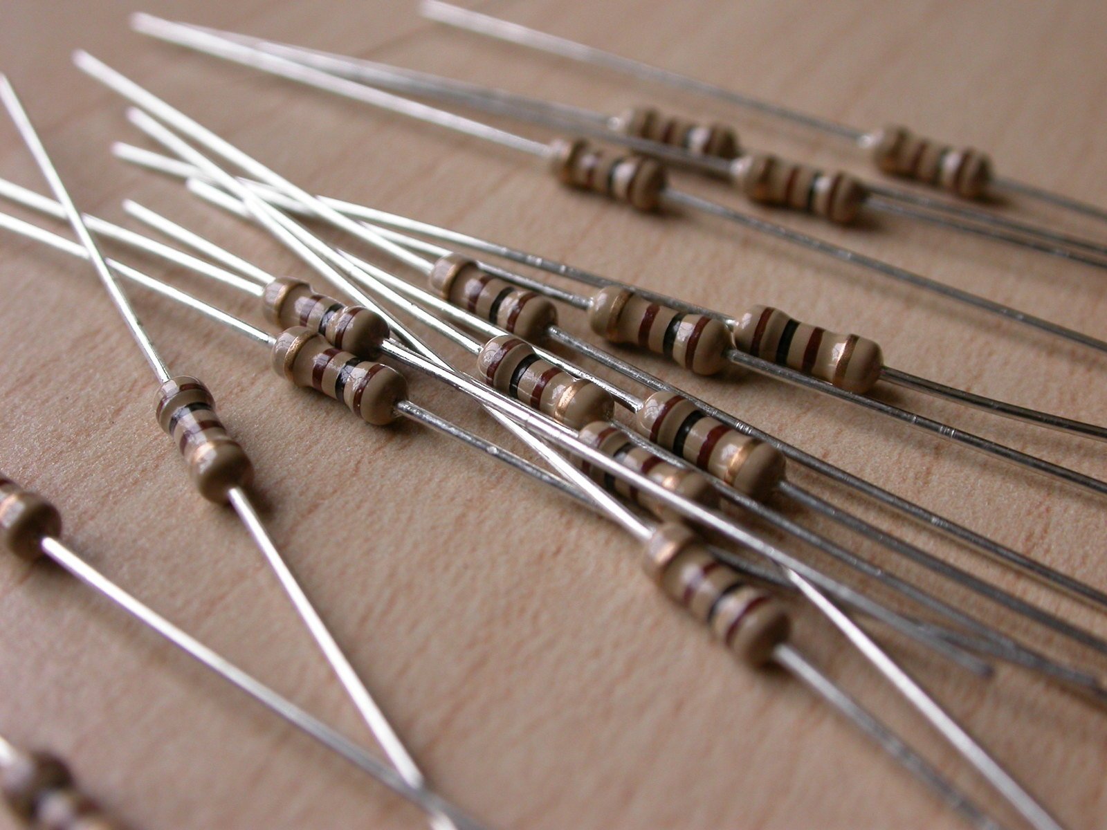 Resistor | zzoomit