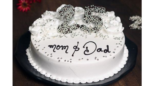 Appealing Cakes to Delight Your Loving Parents on their Marriage Anniversary