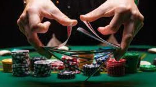 Why are online casinos ruling the world of gambling? Check out some reasons for this