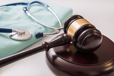 How to Prepare for a Medical Malpractice Lawsuit
