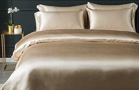 Tips on How to Wash Silk Bed Sheets