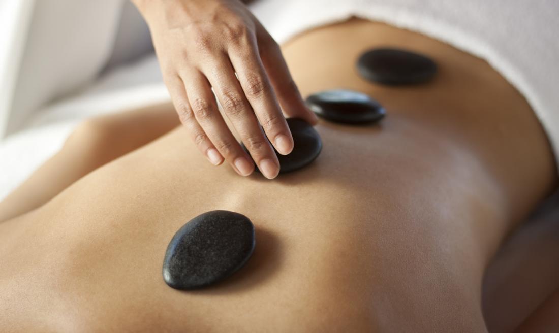 5 Reasons Why Hot Stone Massage Is Good For You