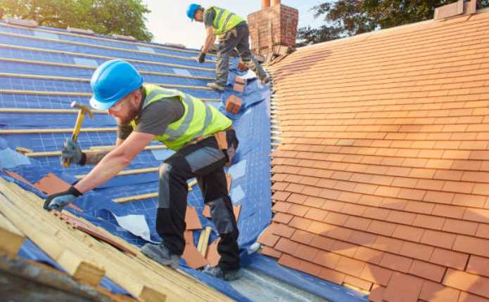 15 Useful Tips For Hiring A Roofer