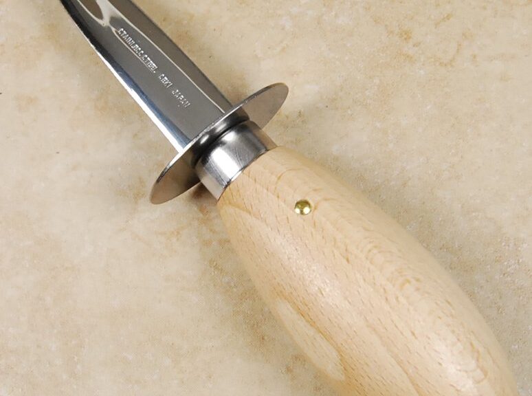 What Is Oyster Knife? Zzoomit