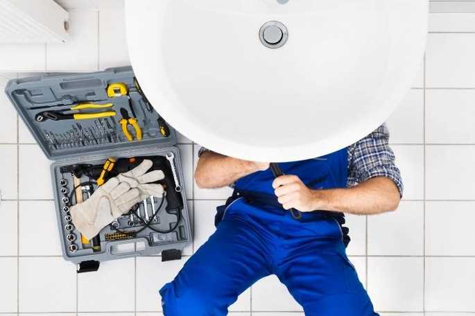 3 Common Problems in the Bathroom and How to Fix Them