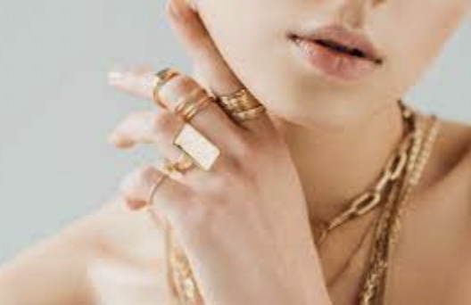 4 Reasons Why Personalized Jewelry Is A Popular Trend In 2022