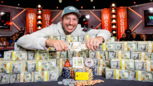 The Ultimate Guide to Winning the Top Player Poker Money Prize