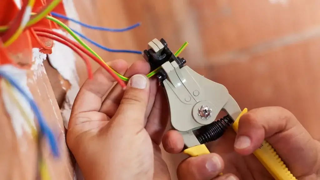 Birmingham Electrician: Reliable Services for Homes and Businesses