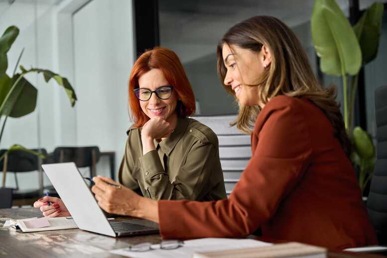 When Is the Right Time to Work With a Brand Strategy Agency?